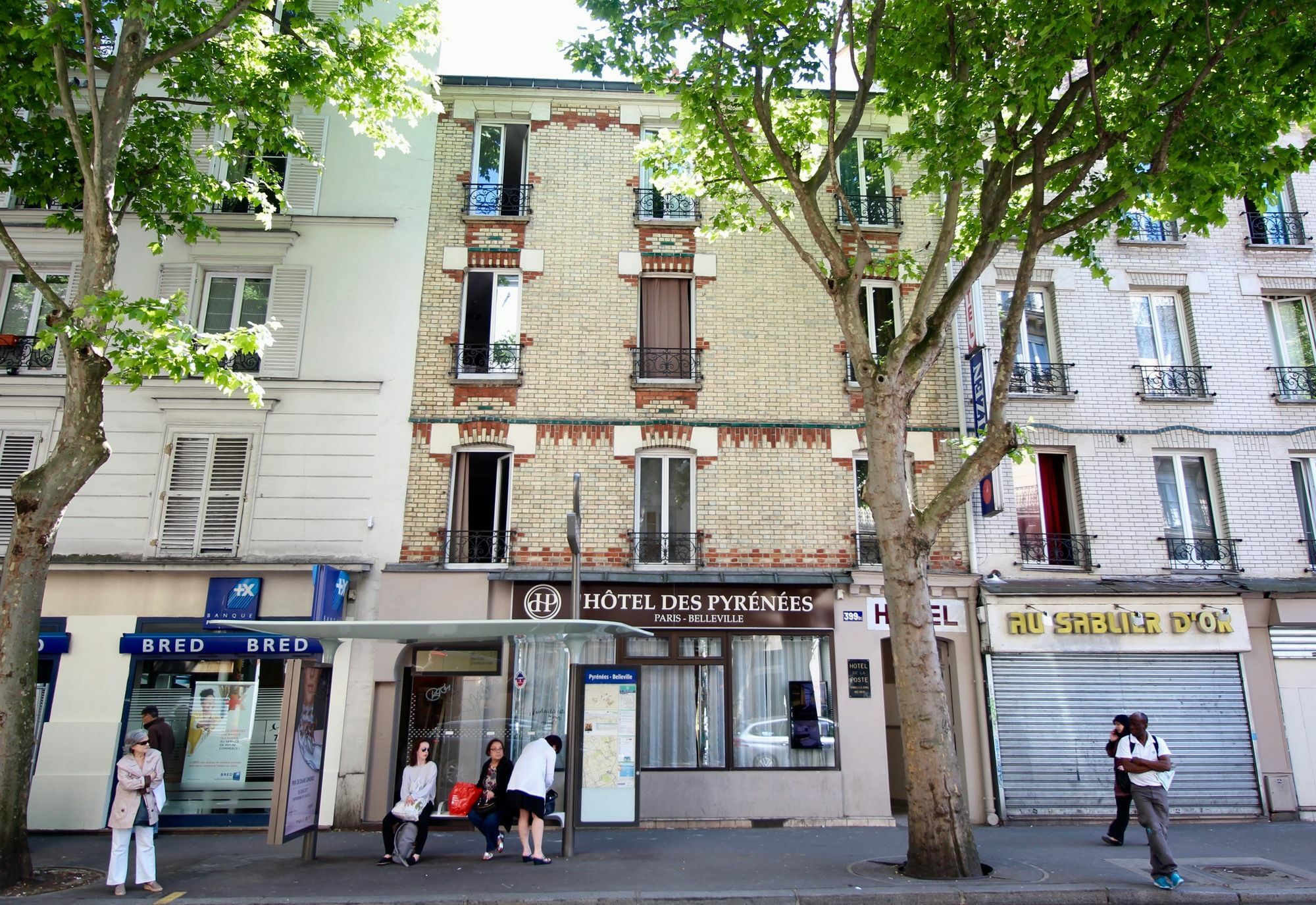 Hotel Des Pyrénées Parigi