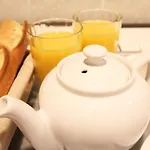 Des Pyrenees Hotel Paris