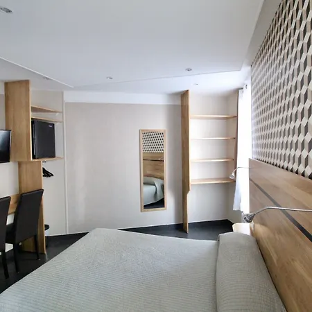 Des Pyrénées Hotel Parigi