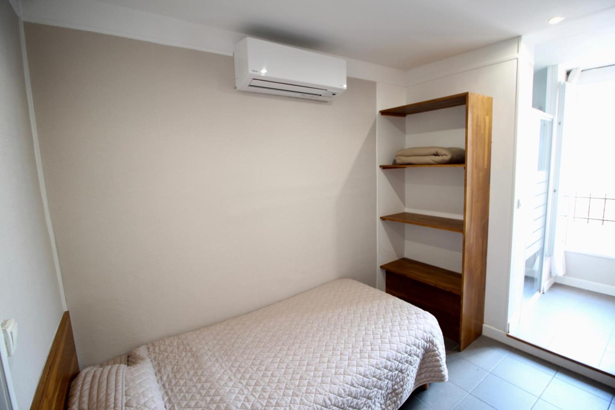 Des Pyrenees Hotel Paris